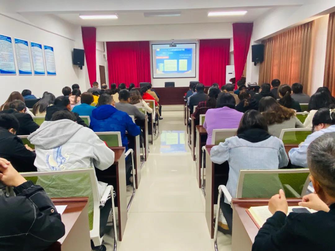 学习百年党史 汲取奋进力量 | 我院组织开展党史学习教育专题讲座